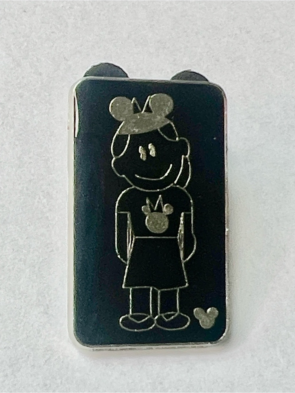 Limited Release Disney Daughter With Mouse Ears Trading Pin